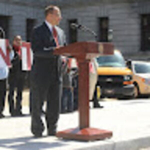 Meet your Posher, Larry